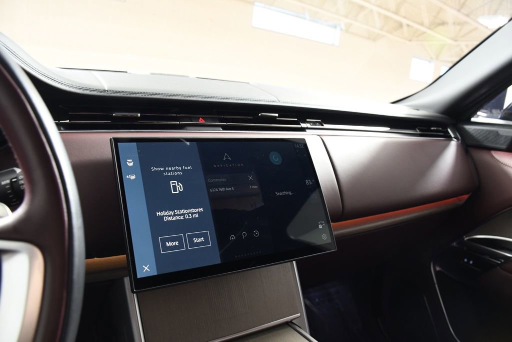 Used 2024 Land Rover Range Rover Autobiography image 31