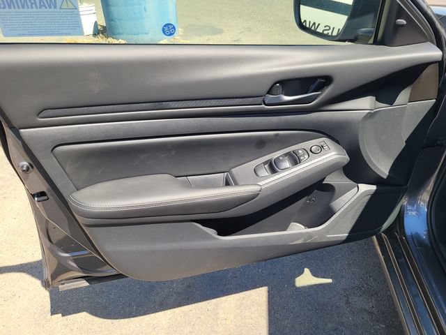 New 2026 Nissan Altima 2.5 SV FWD image 9