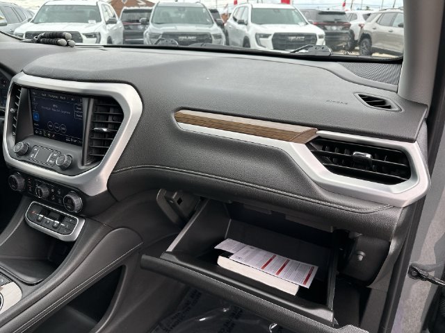 Certified 2023 GMC Acadia SLE w/ Driver Convenience Package AWD/4WD image 39