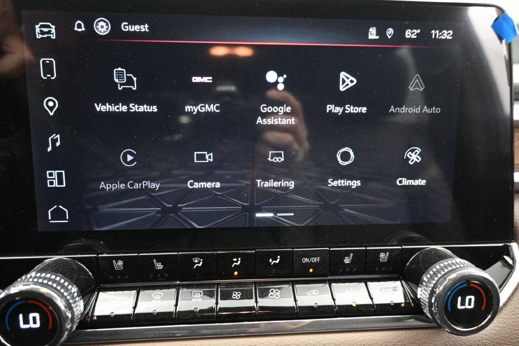 New 2026 GMC Canyon Denali AWD/4WD image 19