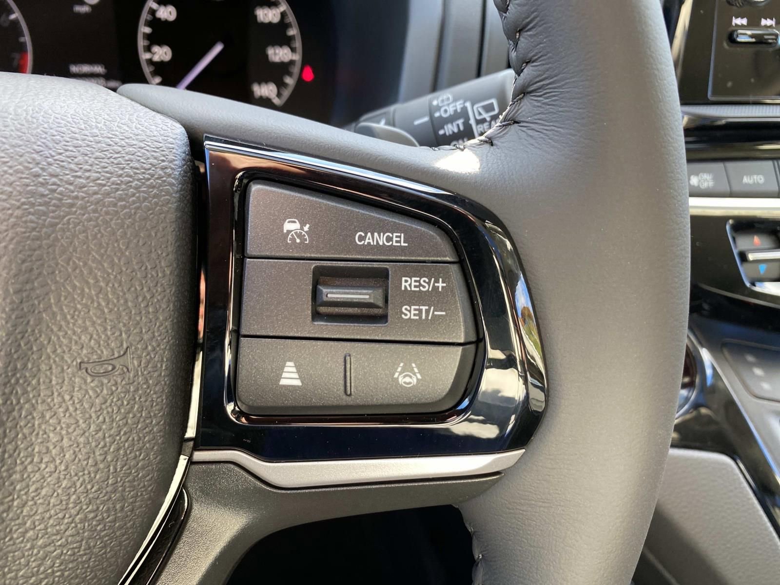 New 2026 Honda Odyssey Touring image 19