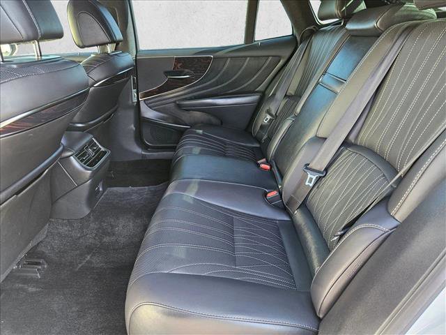 Used 2022 Lexus LS 500 AWD w/ Interior Upgrade Package image 23