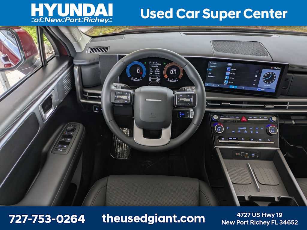 Used 2026 Hyundai Santa Fe SEL FWD image 23