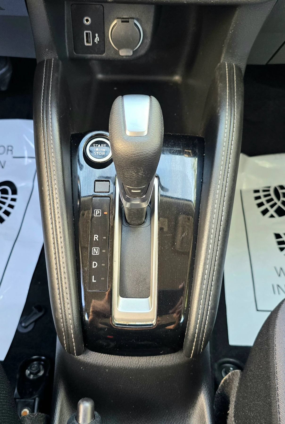 Used 2018 Nissan Kicks S w/ Exterior Package FWD image 32