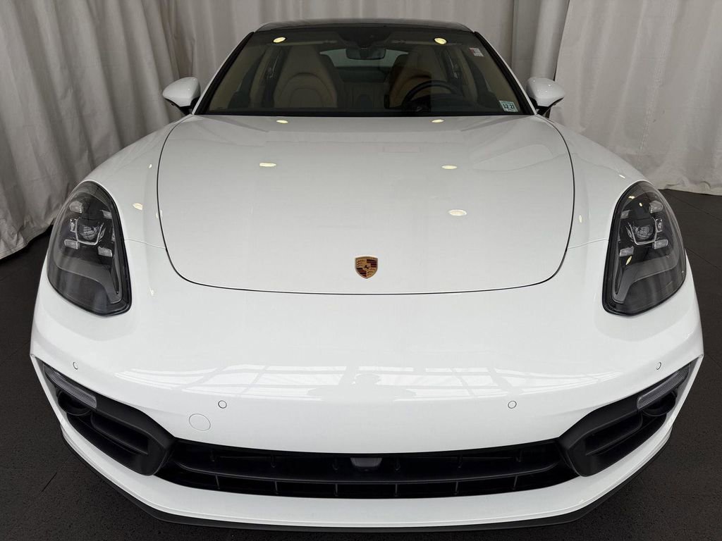Used 2023 Porsche Panamera 4 Platinum Edition AWD/4WD image 6