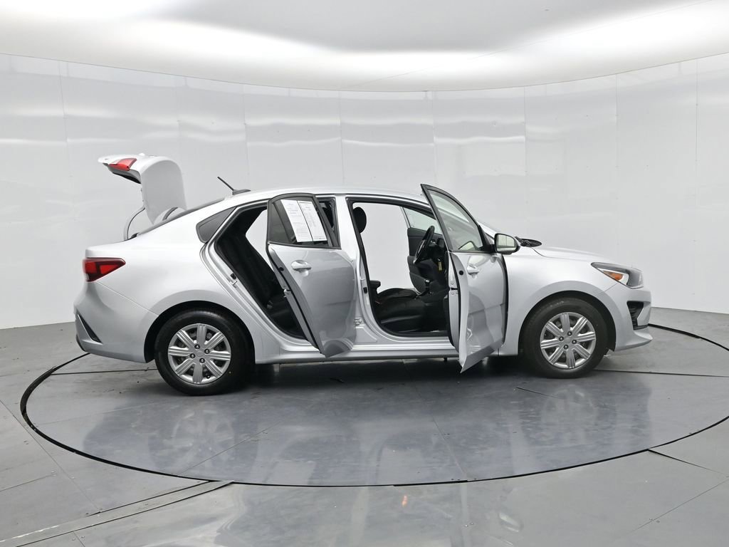 Used 2021 Kia Rio S FWD image 3