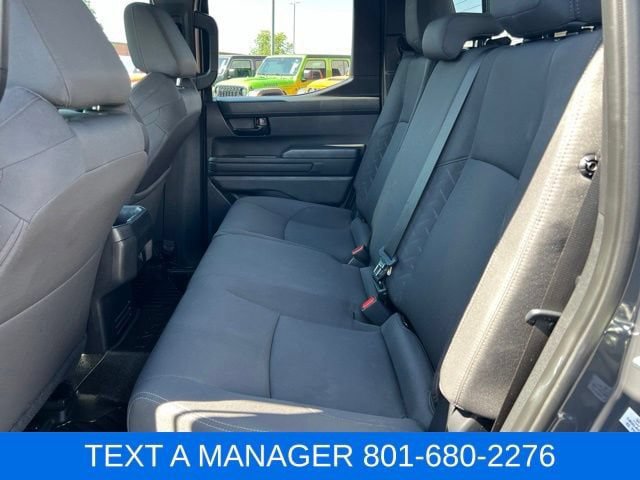 Used 2025 Toyota Tacoma SR5 AWD/4WD image 34