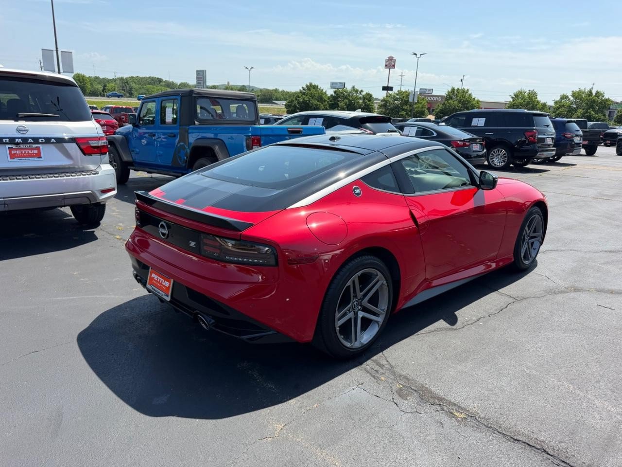 Used 2025 Nissan Z Sport w/ Floor Mat Package RWD image 3
