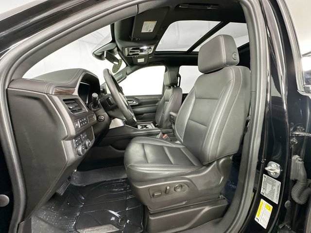Used 2023 Chevrolet Tahoe Z71 w/ Luxury Package AWD/4WD image 20