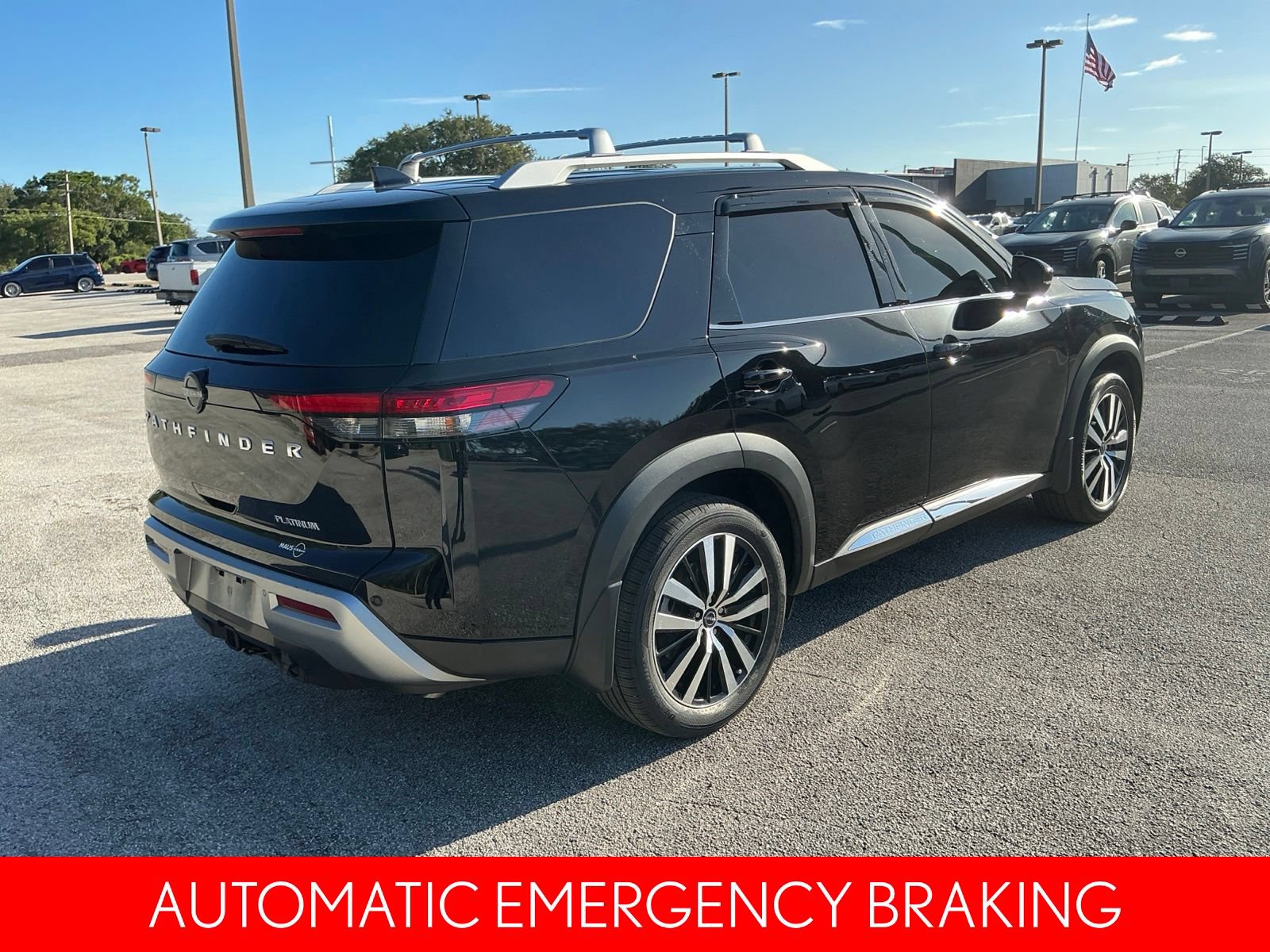 Certified 2024 Nissan Pathfinder Platinum w/ Cargo Package FWD image 8
