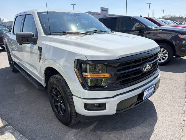 Used 2024 Ford F150 XLT w/ FX4 Off-Road Package image 3