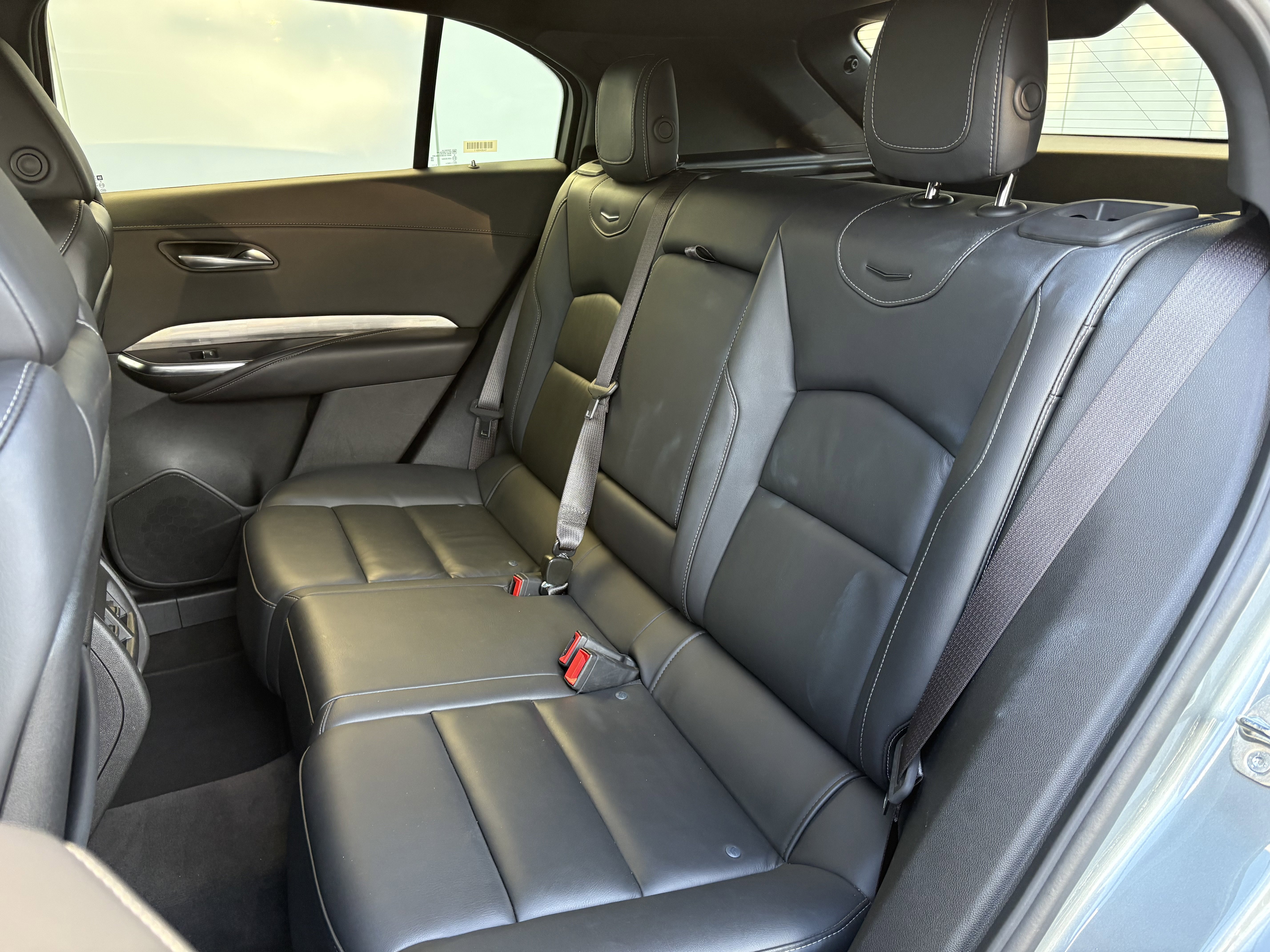 Used 2024 Cadillac XT4 Premium Luxury image 12