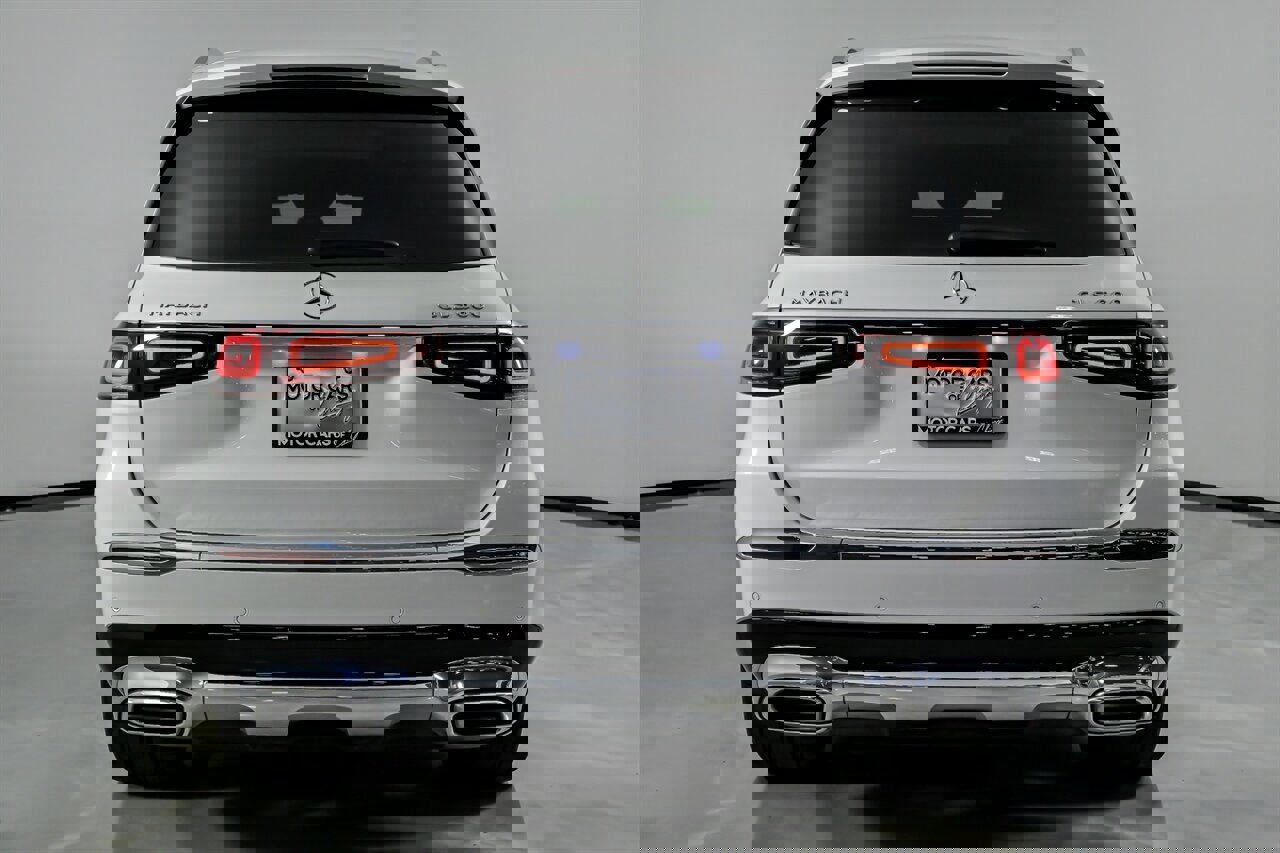 Used 2023 Mercedes-Benz Maybach GLS 600 4MATIC image 11