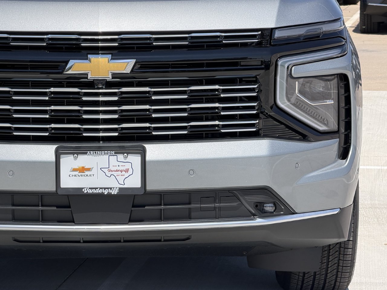 New 2026 Chevrolet Tahoe High Country AWD/4WD image 8