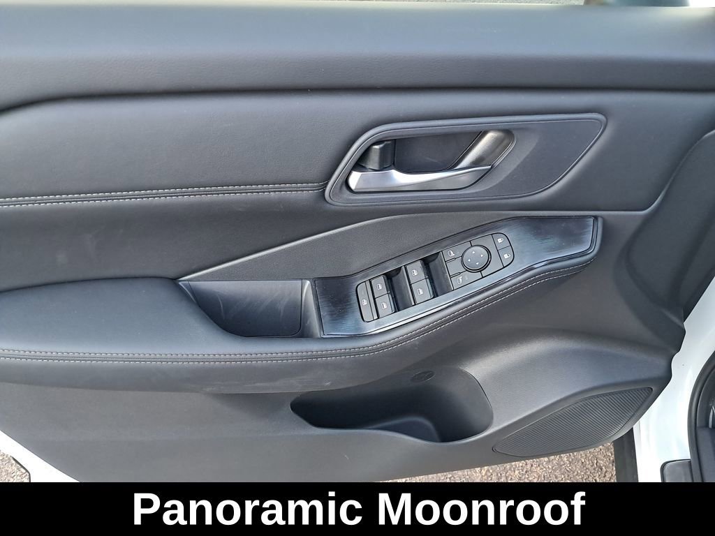 New 2026 Nissan Rogue SV image 11