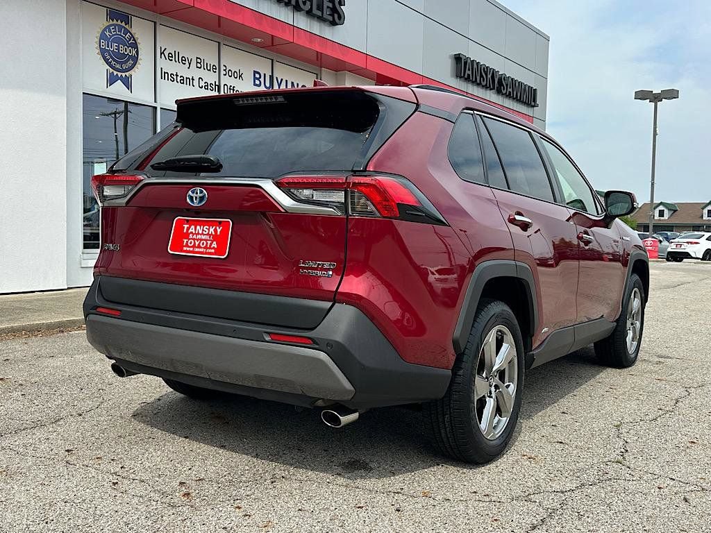 Certified 2019 Toyota RAV4 Limited AWD/4WD image 5