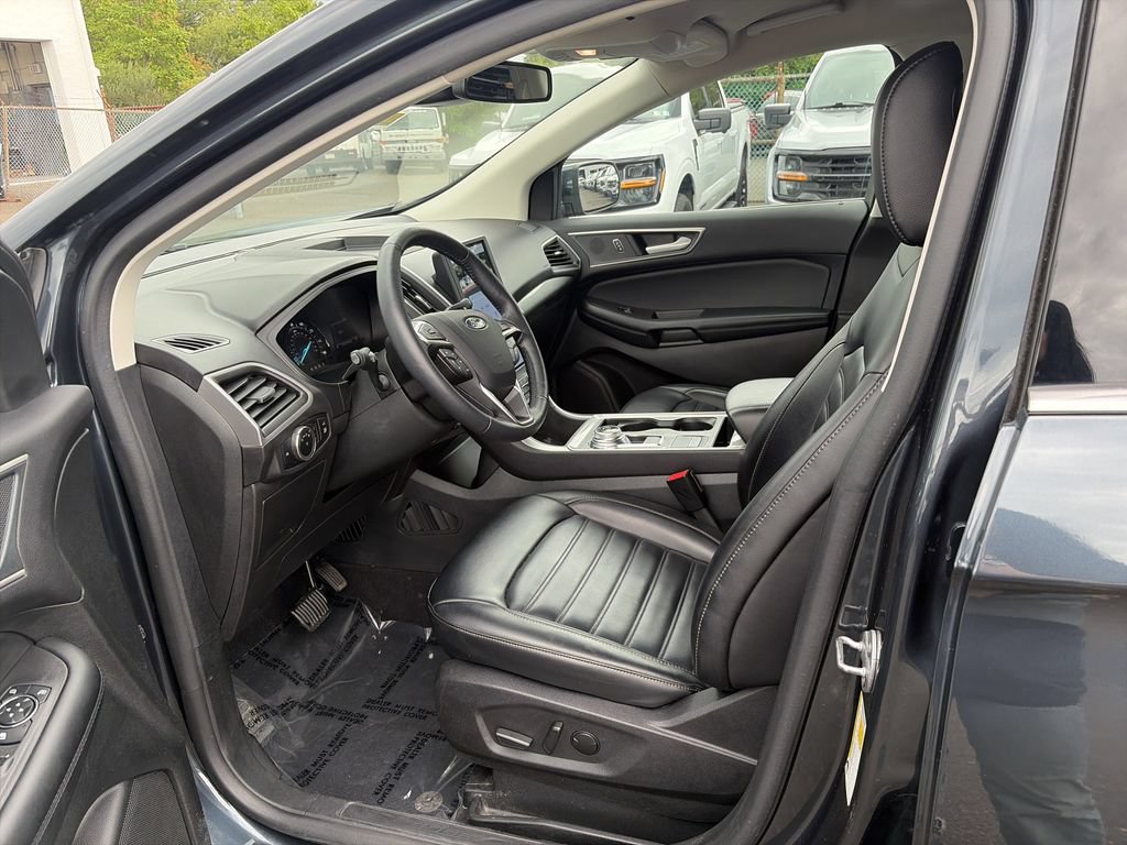 Used 2024 Ford Edge SEL w/ Convenience Package AWD/4WD image 11