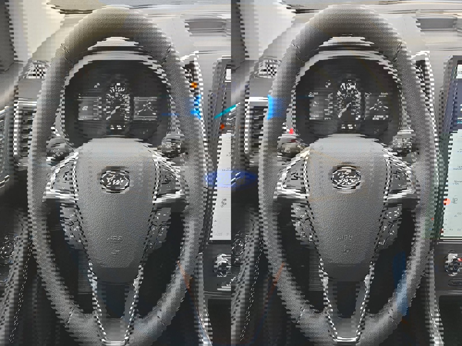 Certified 2024 Ford Edge Titanium w/ Equipment Group 301A image 13