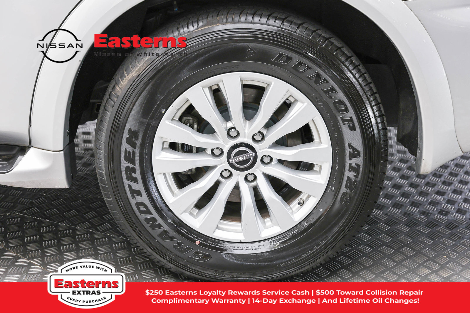 Used 2023 Nissan Armada SV AWD/4WD image 8