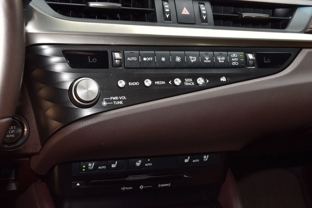 Used 2021 Lexus ES 250 w/ Premium Package AWD/4WD image 29