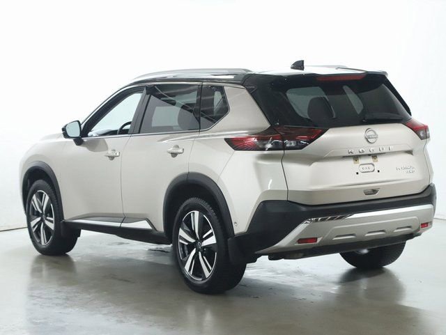 Used 2022 Nissan Rogue Platinum w/ Head-Up Display Package image 43