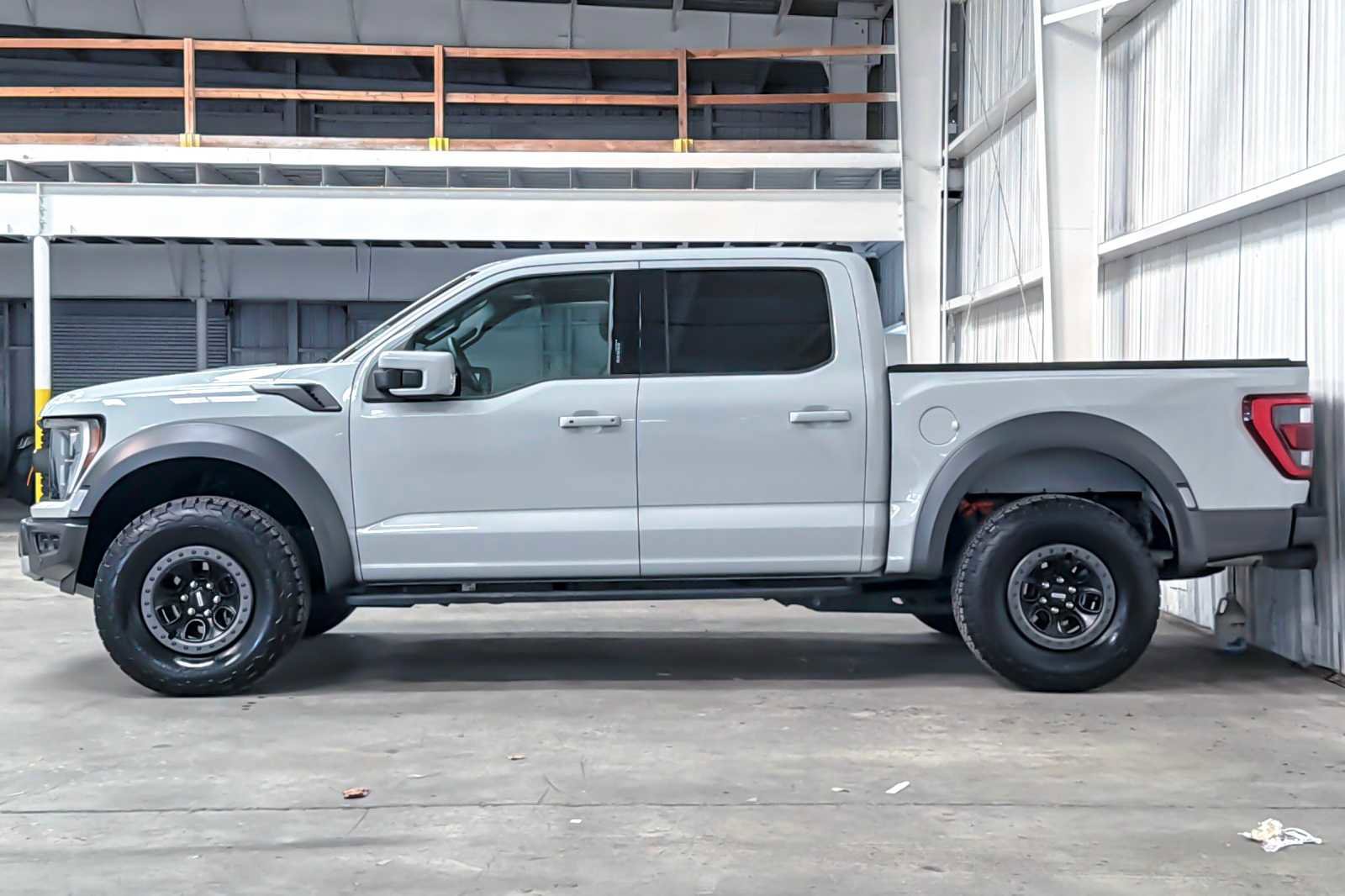 Used 2023 Ford F150 Raptor w/ Raptor Carbon Fiber Package image 5