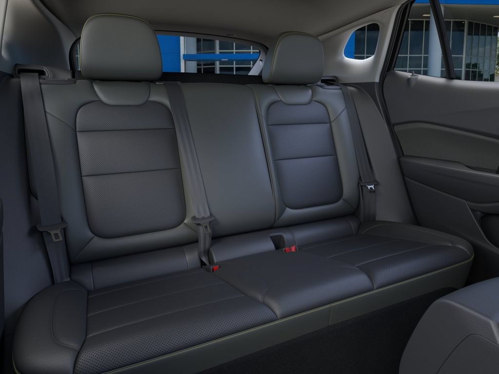 New 2026 Chevrolet Trax ACTIV w/ Driver Confidence Package FWD image 17
