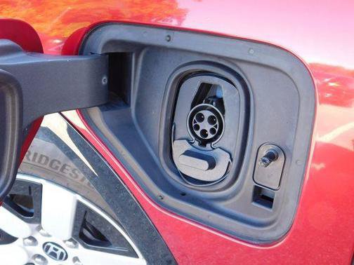 Used 2024 Honda Prologue Touring image 14