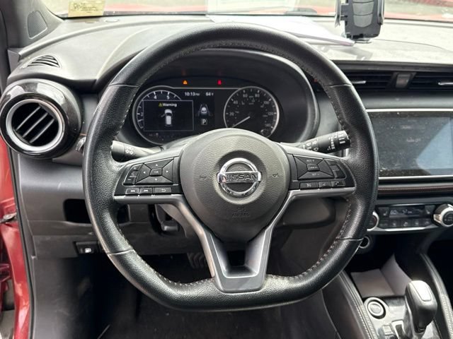 Used 2020 Nissan Kicks SR w/ SR Premium Package FWD image 15
