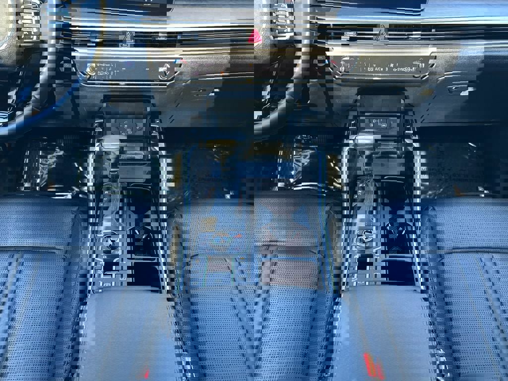 Used 2024 Kia Sorento X-Line EX image 12