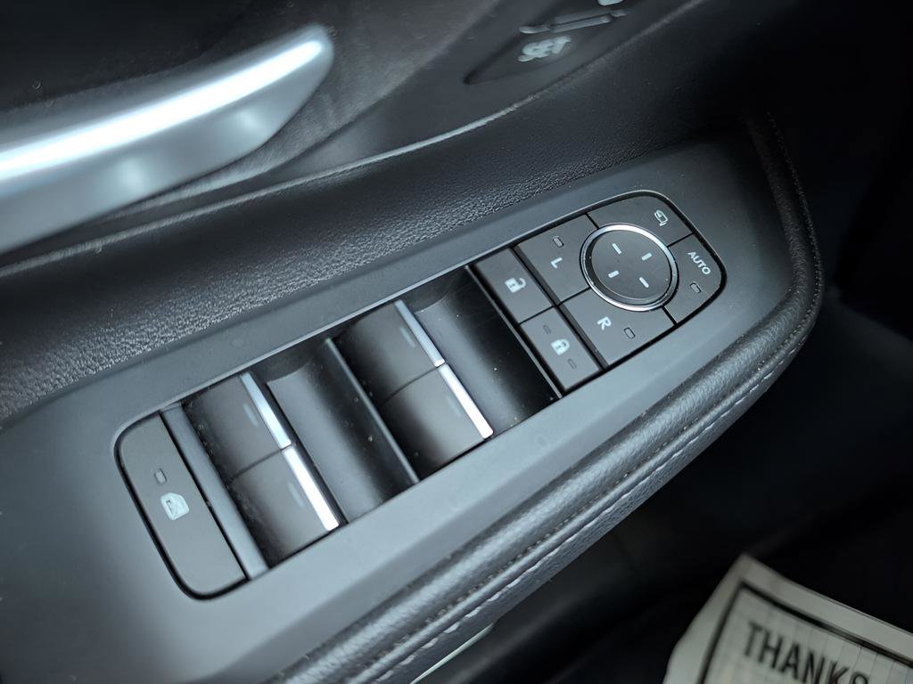 Used 2024 Toyota Grand Highlander Limited image 19