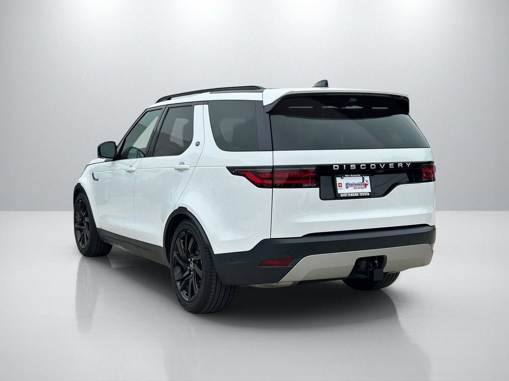 Used 2025 Land Rover Discovery S AWD/4WD image 7
