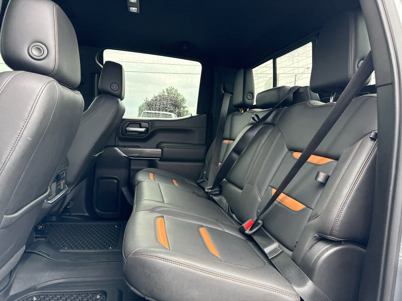 Certified 2021 GMC Sierra 1500 AT4 w/ AT4 Premium Package AWD/4WD image 23