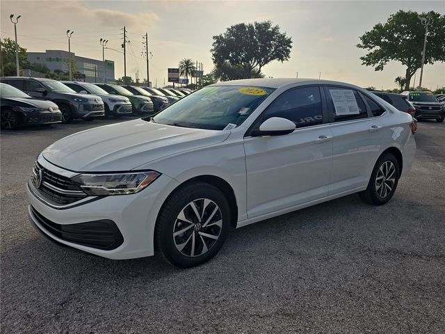 Used 2023 Volkswagen Jetta S FWD image 5