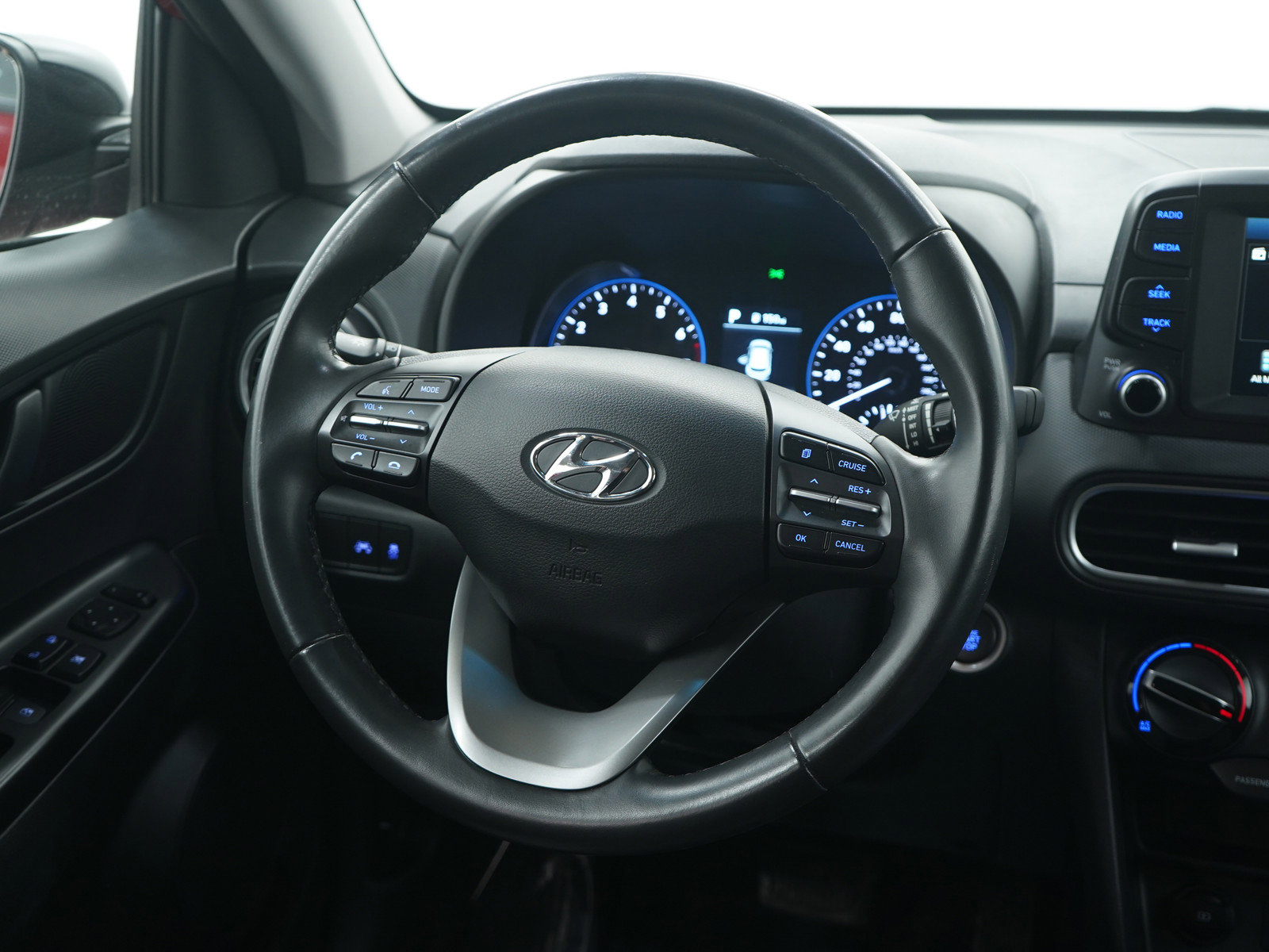 Used 2021 Hyundai Kona SEL w/ Cargo Package image 16