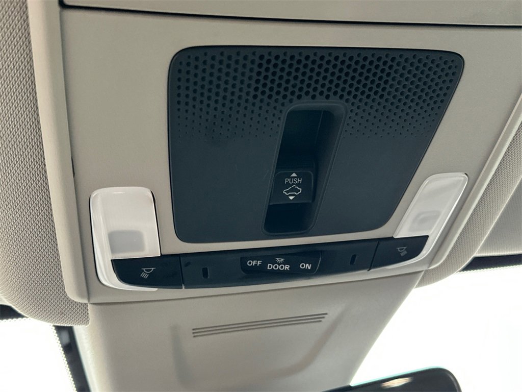 Used 2023 Honda CR-V EX-L image 34