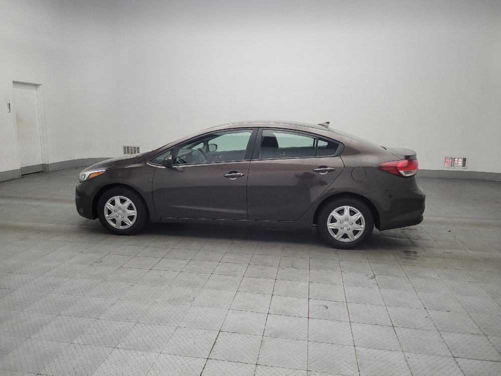 Used 2017 Kia Forte LX image 3