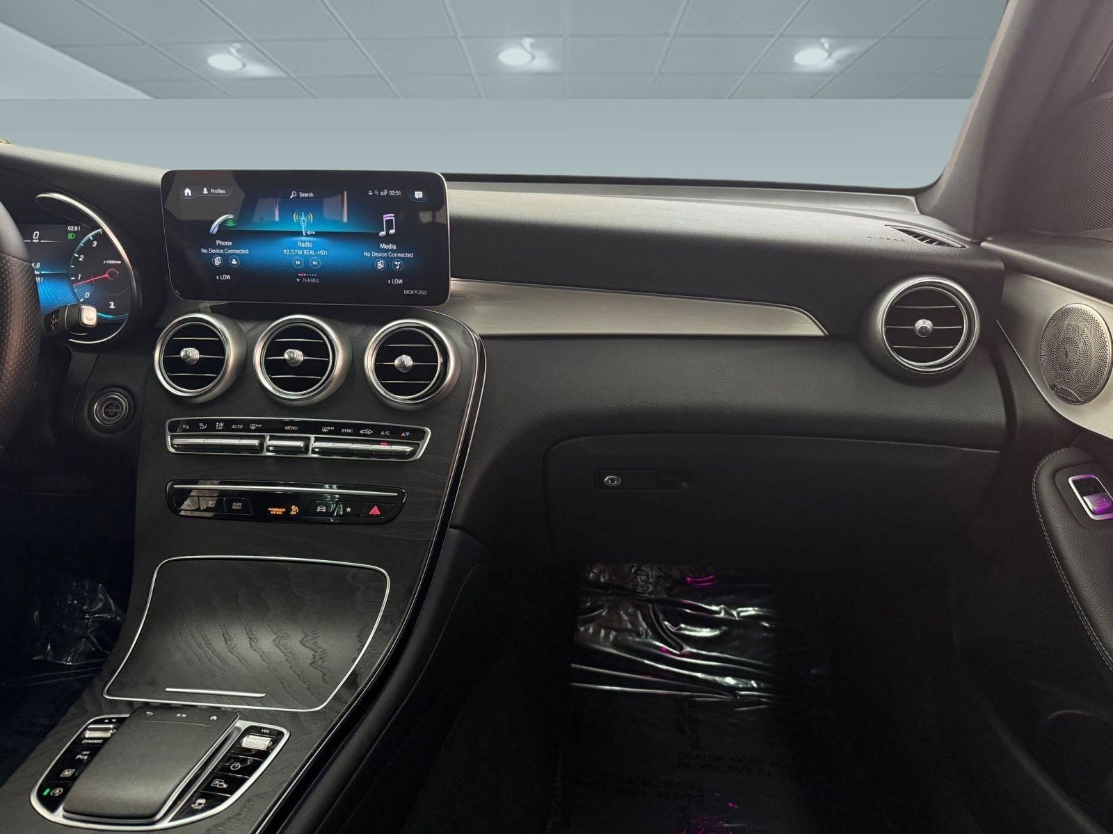 Certified 2021 Mercedes-Benz GLC 300 image 26