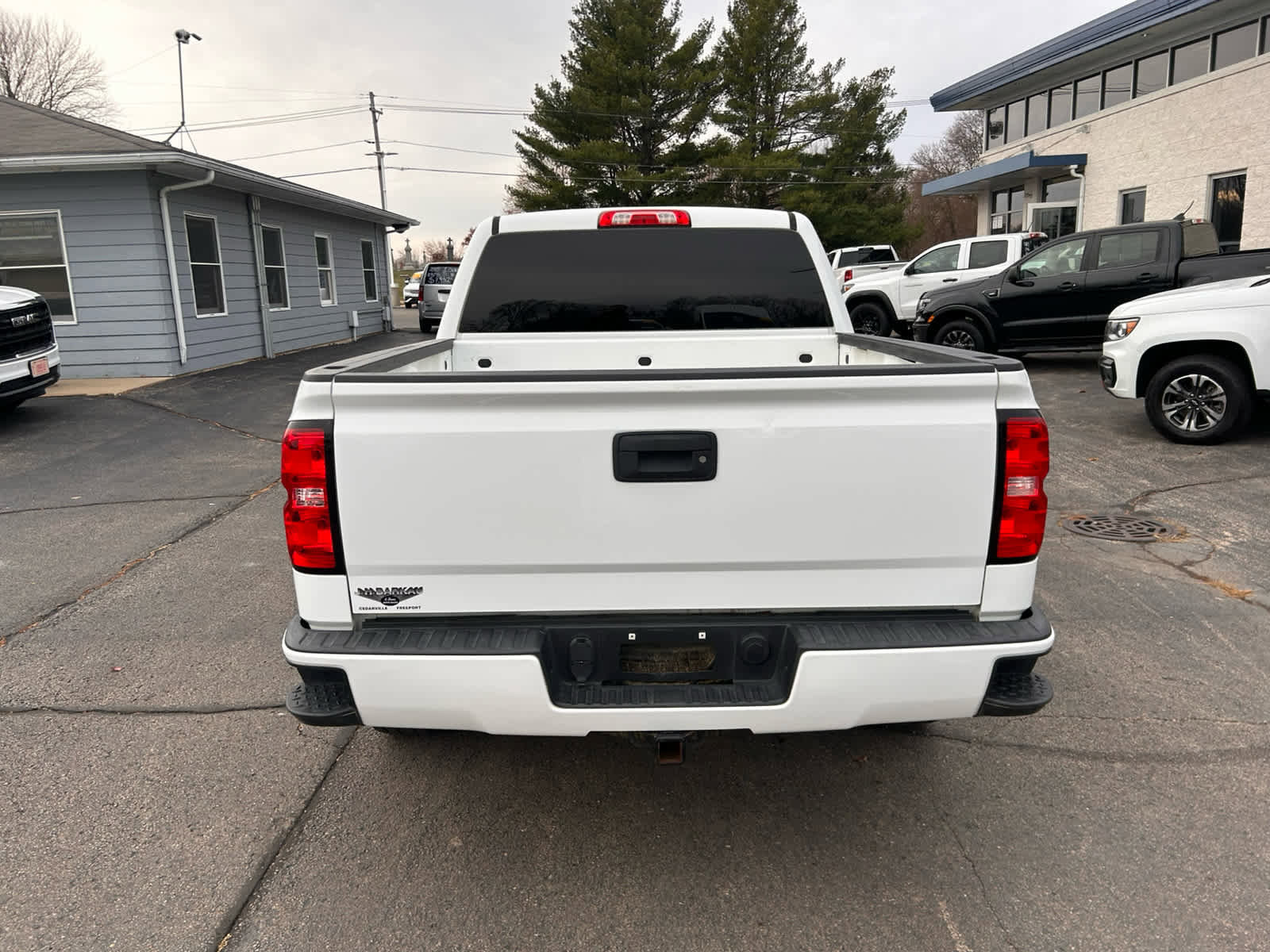 Used 2018 Chevrolet Silverado 1500 LT w/ All Star Edition image 4