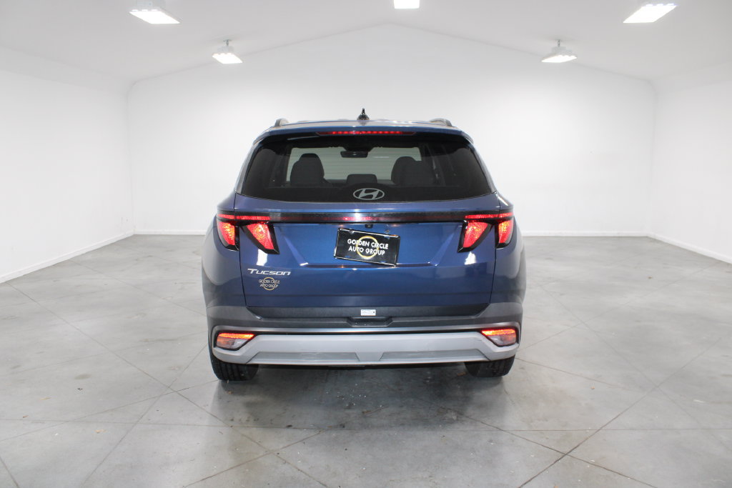 Used 2025 Hyundai Tucson SEL FWD image 8