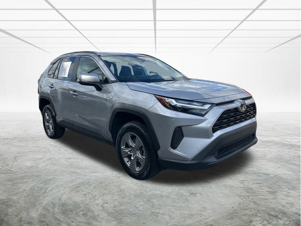 Used 2024 Toyota RAV4 XLE image 2