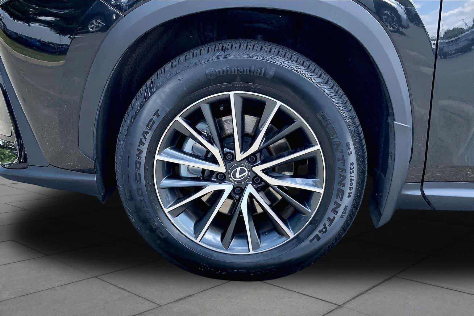 Certified 2025 Lexus NX 350 AWD w/ Accessory Package (2T) image 11