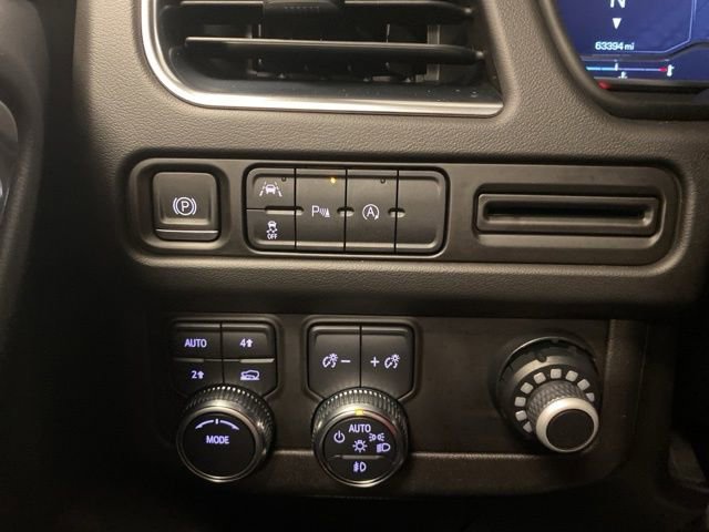Used 2023 GMC Yukon XL SLT image 19