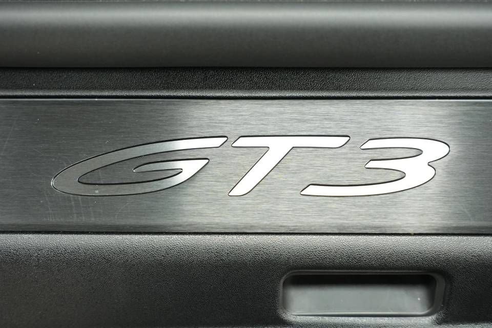 Certified 2023 Porsche 911 GT3 RWD image 33