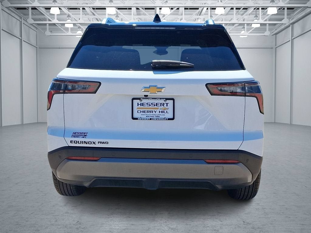 Used 2025 Chevrolet Equinox LT w/ Convenience Package II AWD/4WD image 6