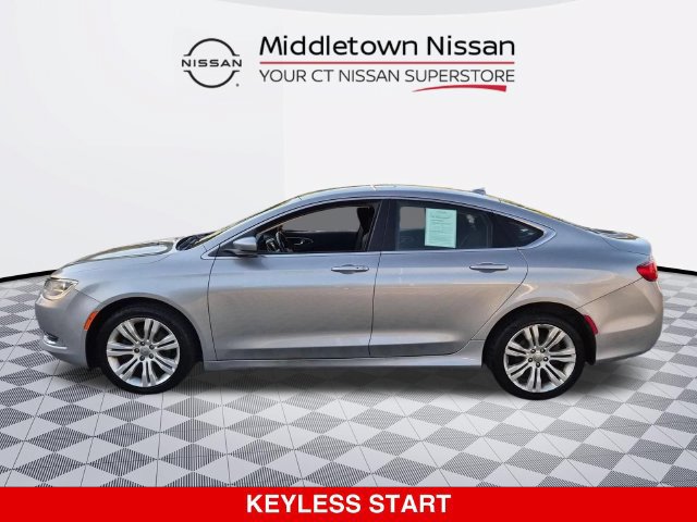 Used 2016 Chrysler 200 Limited w/ Anniversary Edition FWD image 6