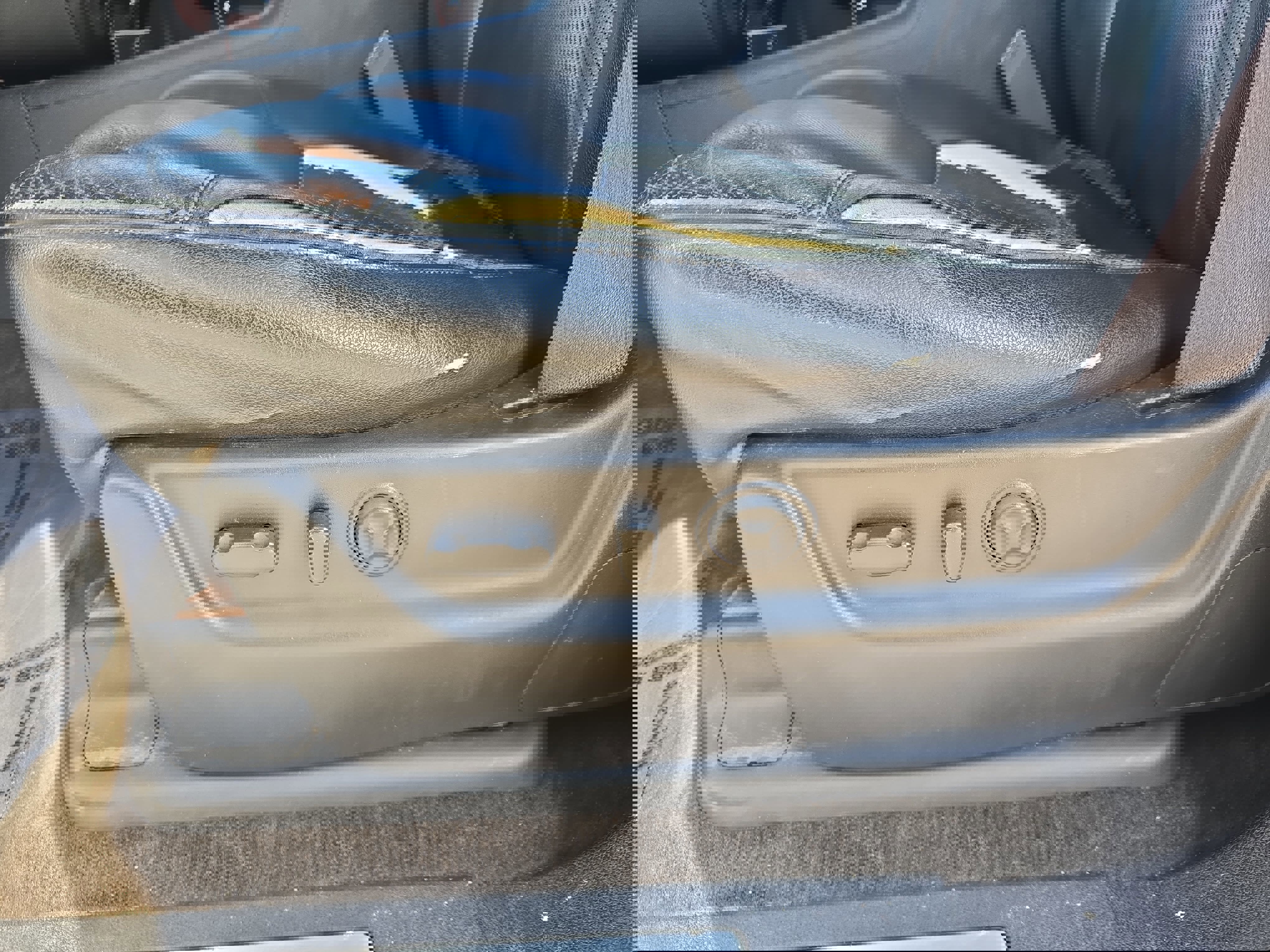 Used 2013 Chevrolet Tahoe LTZ image 31