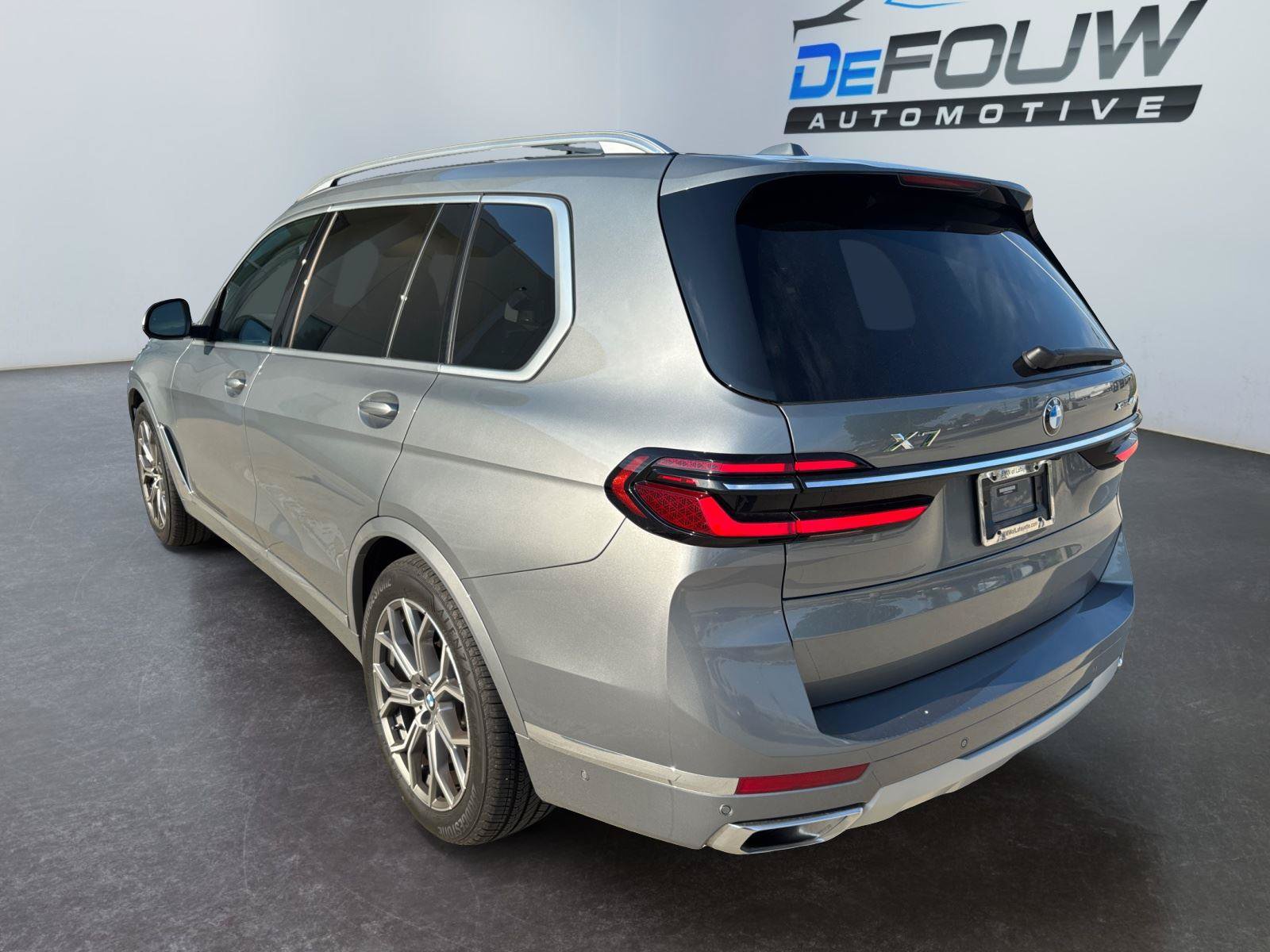 Used 2024 BMW X7 xDrive40i AWD/4WD image 17