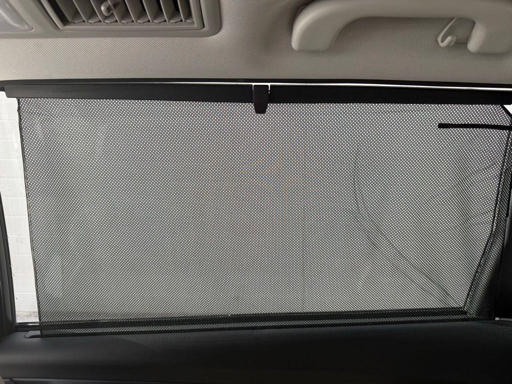 Used 2022 Subaru Ascent Limited w/ Technology Package image 29