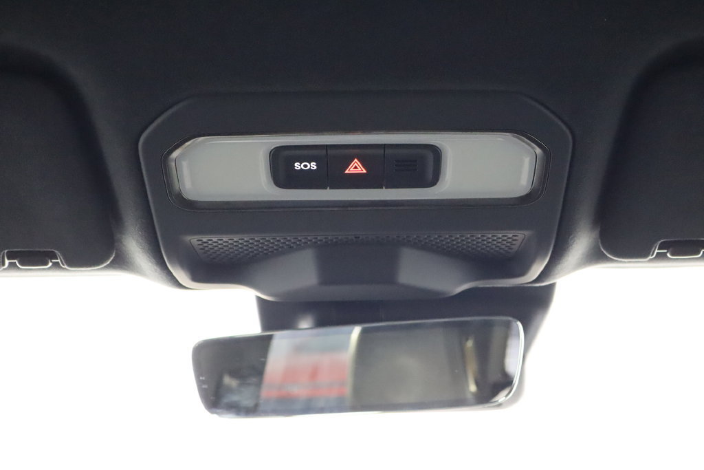 Used 2024 Rivian R1T Adventure Dual AWD/4WD image 23